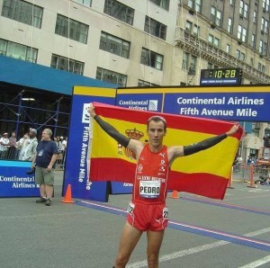 Pedro Esteso es de los pocos atletas con una marca por debajo de 4 minutos en la Milla de Nueva York